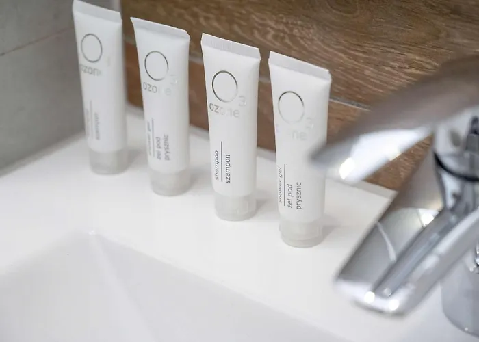 Modern In With Air Conditioning By Renters *