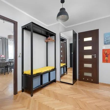 Modern In With Air Conditioning By Renters Apartment *